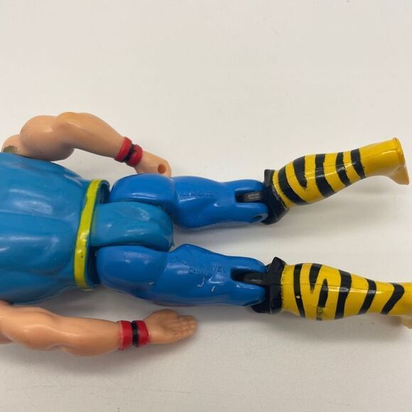 Vintage Marvel Super Heroes THOR Action Figure Toy Biz 1991 Loose‎ Figure Only - Picture 4 of 4